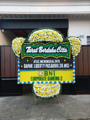Papan Bunga Duka di Mimika Baru